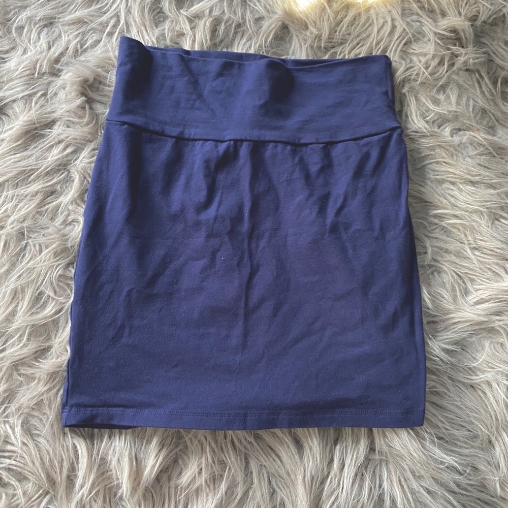 Blue tight skirt